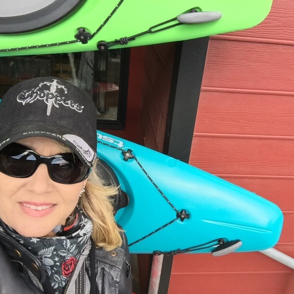 Meet your Posher, Deb - Picture 5 of 10